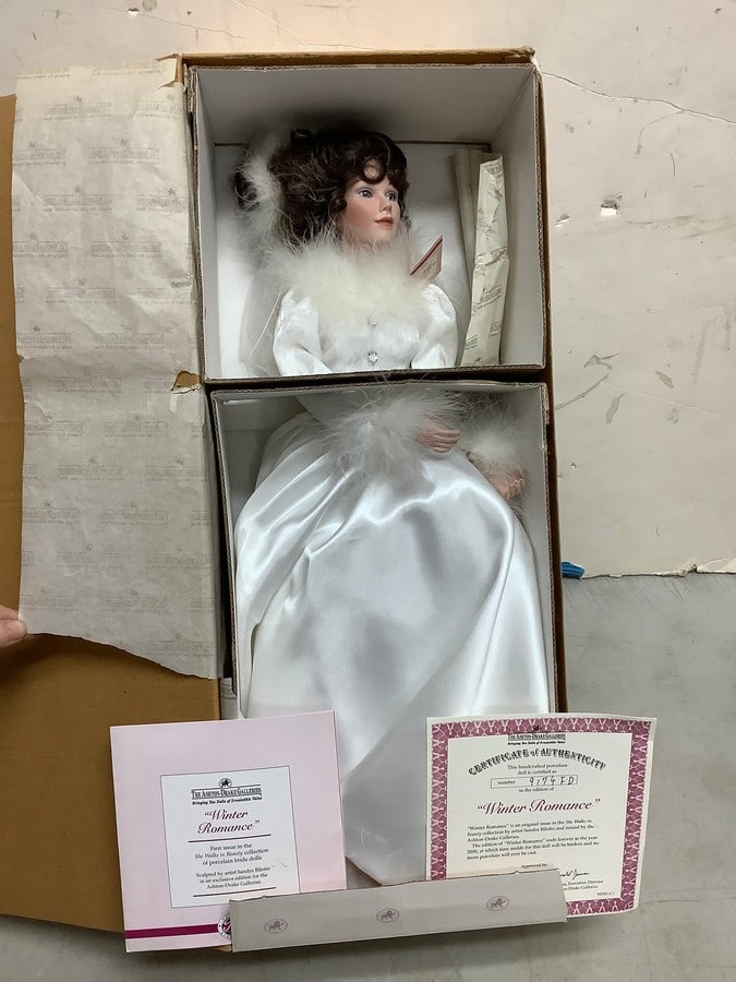 Vintage Ashton Drake doll-Winter Romance with COA (20''tall-new) (1 of 1)