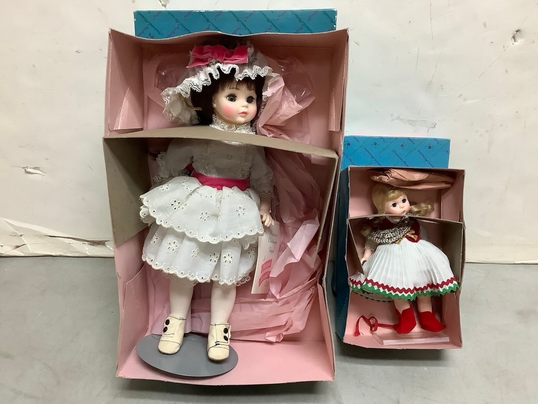 Vintage Madame Alexander Doll Company Dolls - Mother Goose, Germany: Vintage Madame Alexander Doll Company Dolls - Mother Goose, Germany