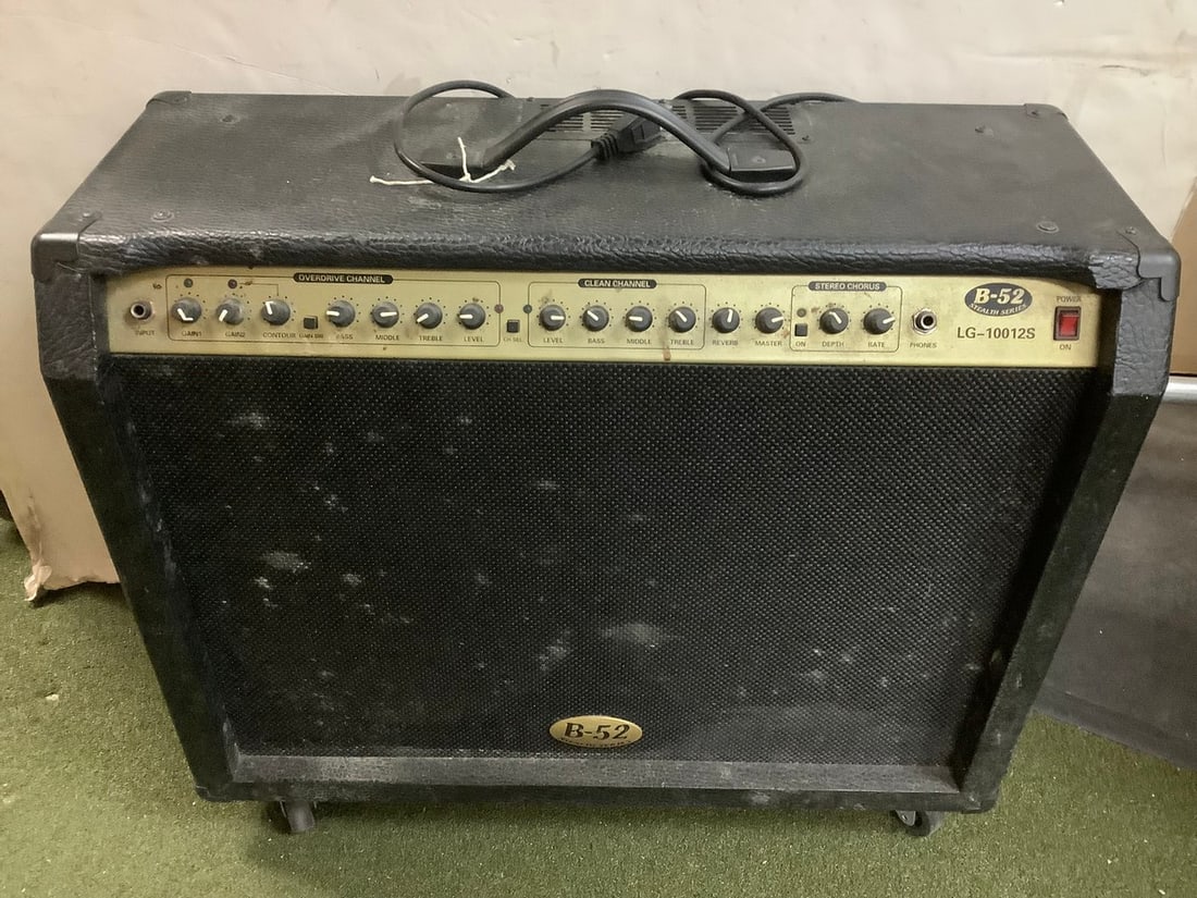 Amplifier (Model - B-52) (1 of 1)