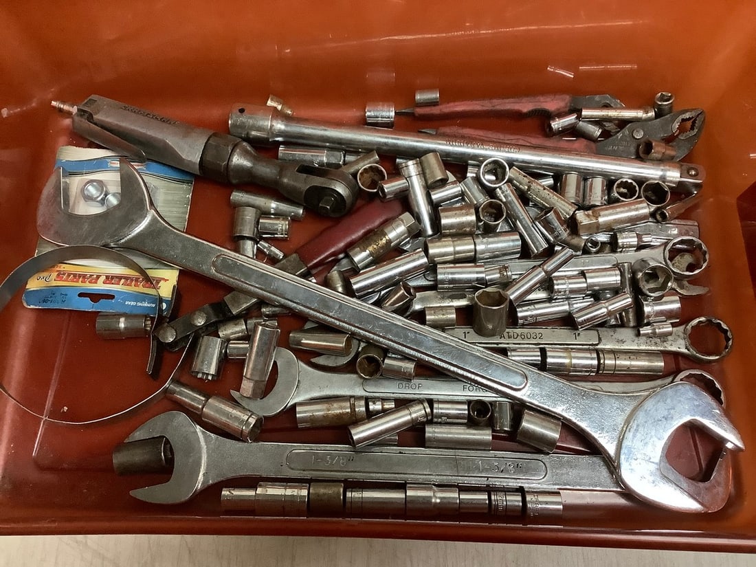 Wrenches(largest 1-7/8'') and more: Wrenches(largest 1-7/8'') and more