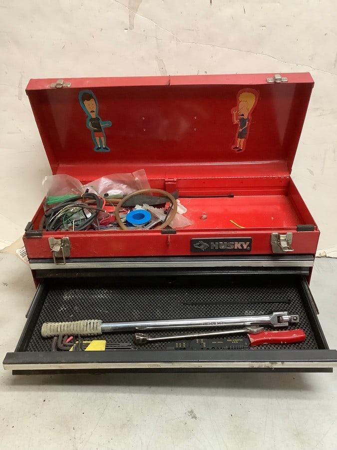 Husky toolbox(21in.x8.5in.x12in.) with supplies inside (1 of 1)