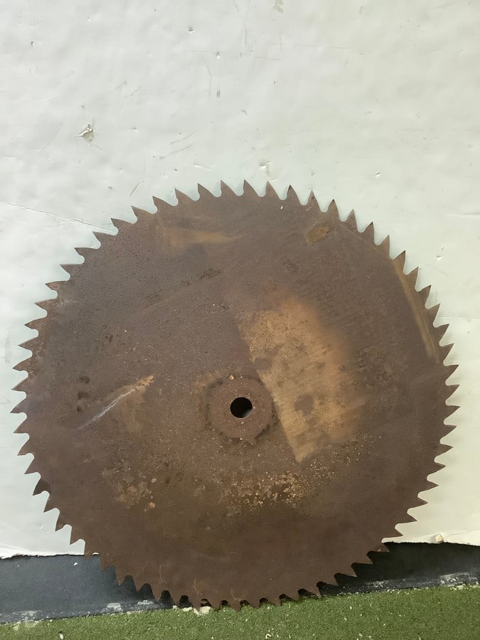 Large sawblade(27.5in.): Large sawblade(27.5in.)