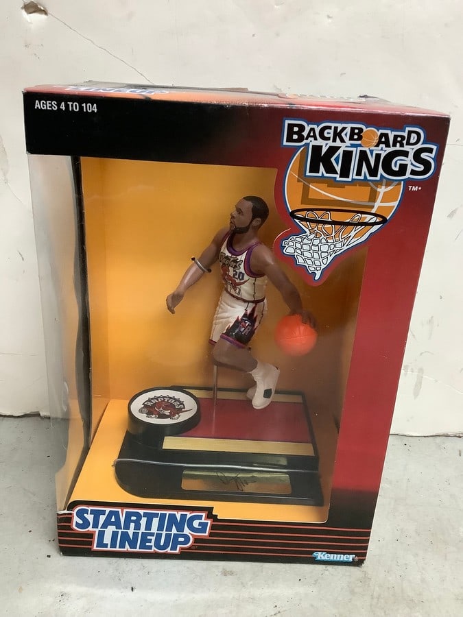 Starting Lineup Backboard Kings Damon Stoudamire figure(Raptors): Starting Lineup Backboard Kings Damon Stoudamire figure(Raptors)
