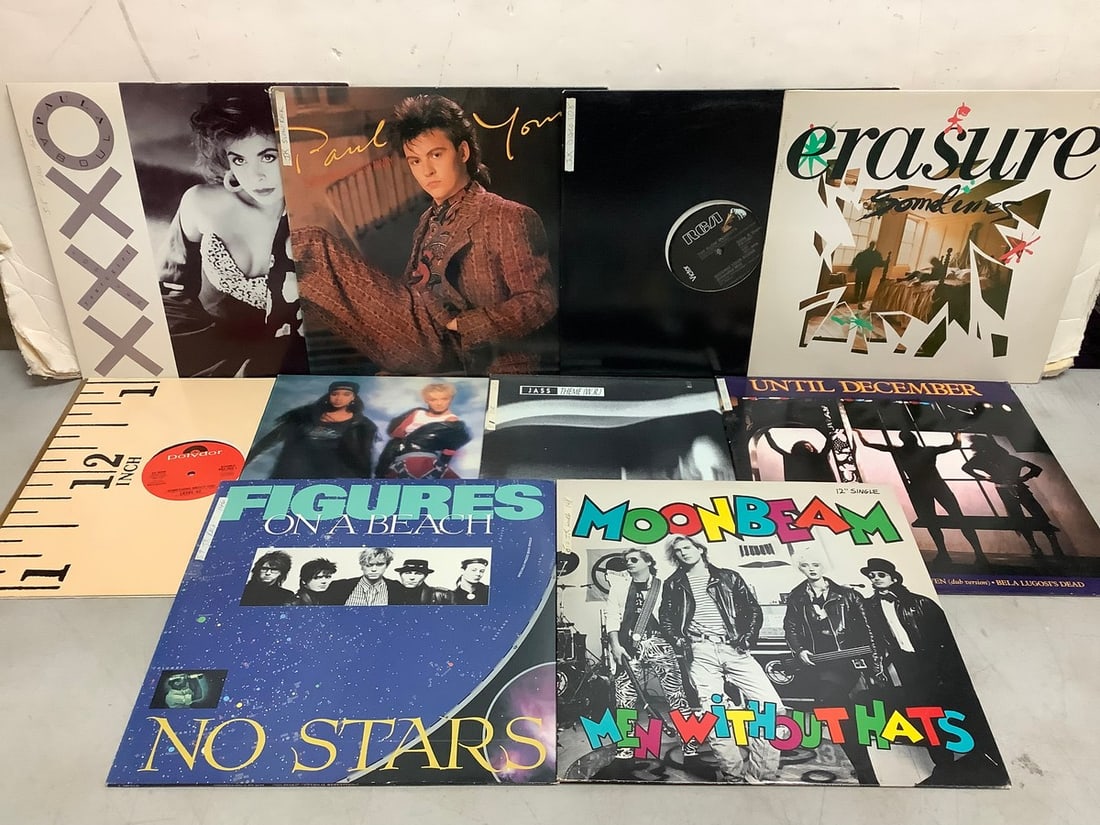 Various comics(Moonbeam Men without Hats, Pepsi & Shirley, Paul Young, and more): Various comics(Moonbeam Men without Hats, Pepsi & Shirley, Paul Young, and more)