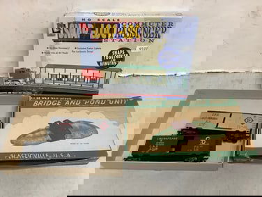 Snap-Loc commute passenger station model kit, Plasticville pond unit, and more