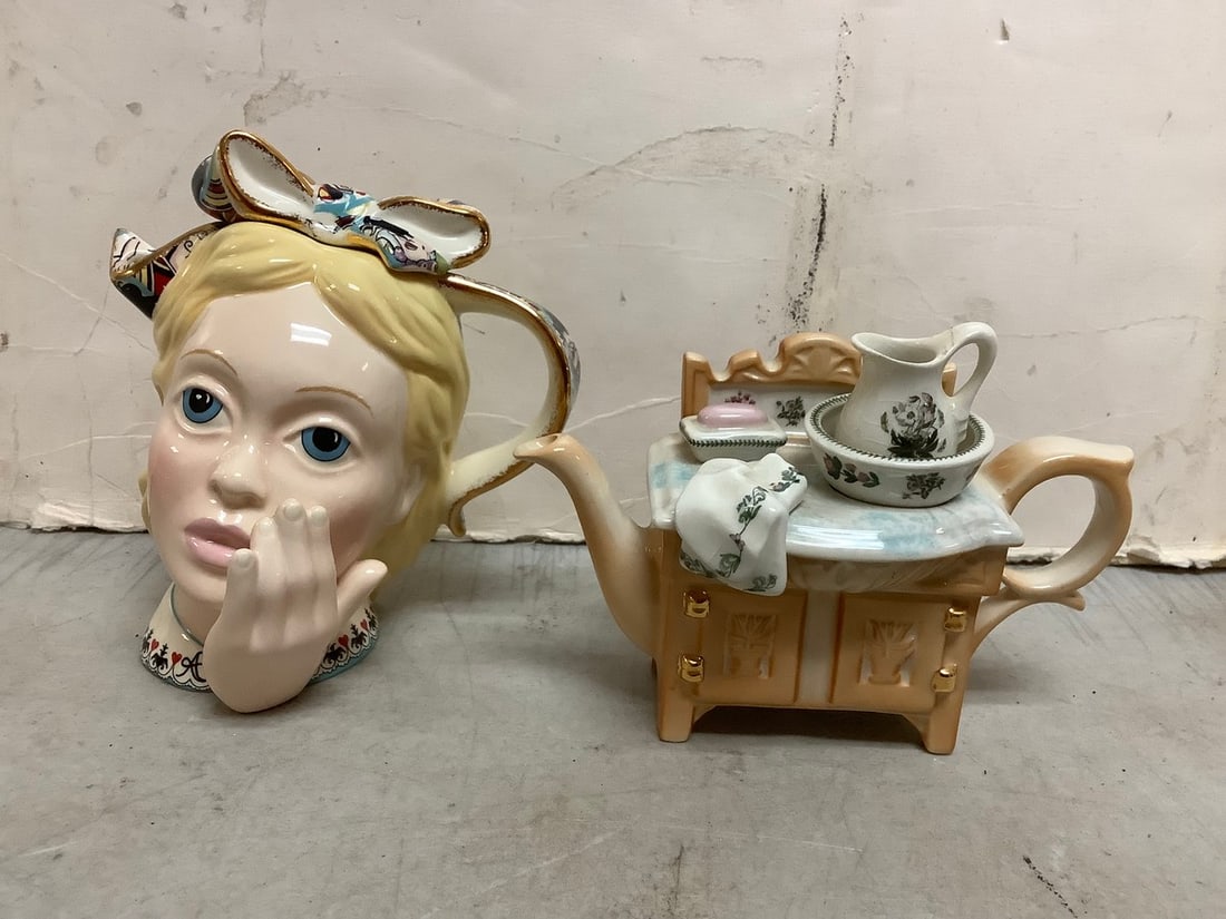 Alice in Wonderland teapot(4.5in.tall) and Portmeirion teapot: Alice in Wonderland teapot(4.5in.tall) and Portmeirion teapot