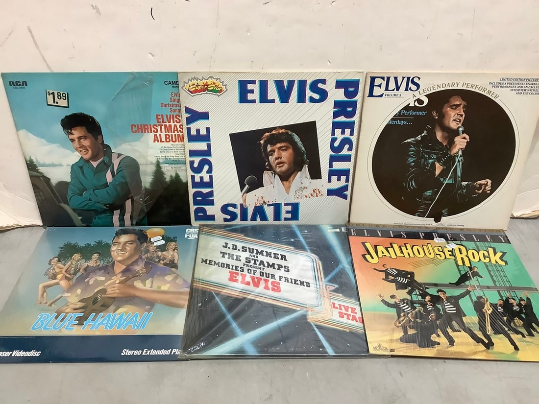 Various Elvis records (1 of 1)