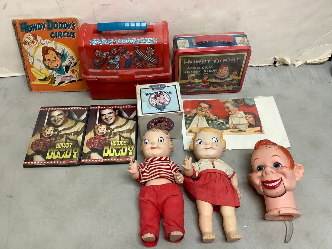Howdy Doody lot(dolls, lunchbox, DVD's, and more) (1 of 1)