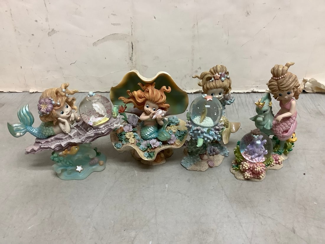 Various Rainbow Reef Figurine Collection (Tallest - 6.75in) (1 of 1)