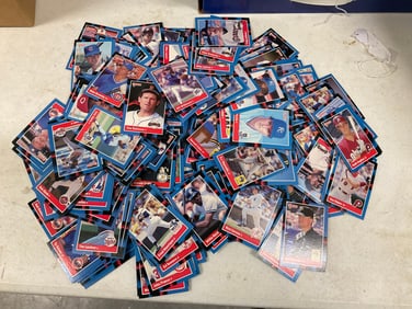 large amount of 1987 Donruss baseball cards