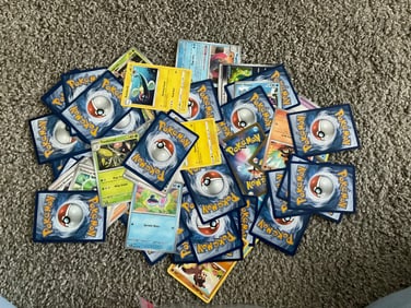 lot of pokemon cards