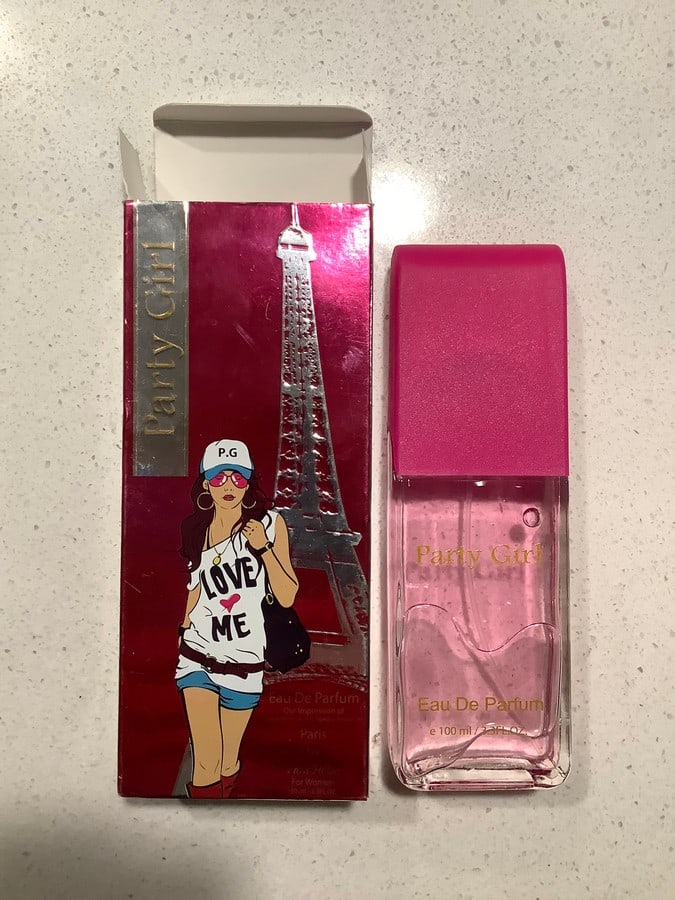 PARTY GIRL by PARIS HILTON 100 ml (1 of 1)