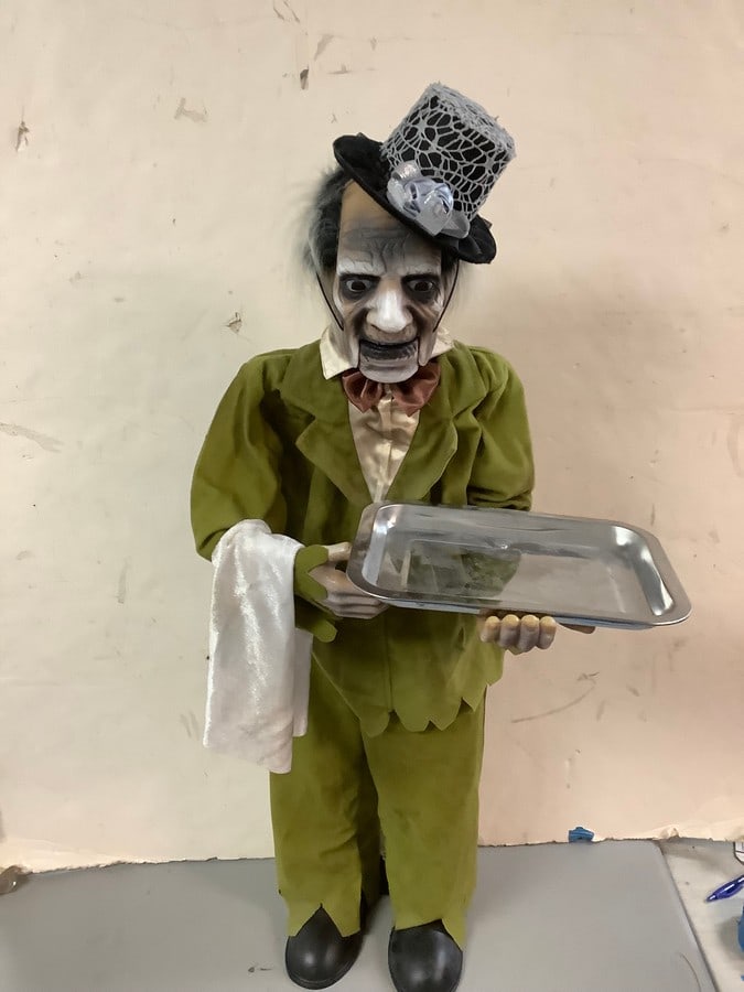 Vintage battery operated animated halloween bulter prop 36.5in tall: Vintage battery operated animated halloween bulter prop 36.5in tall