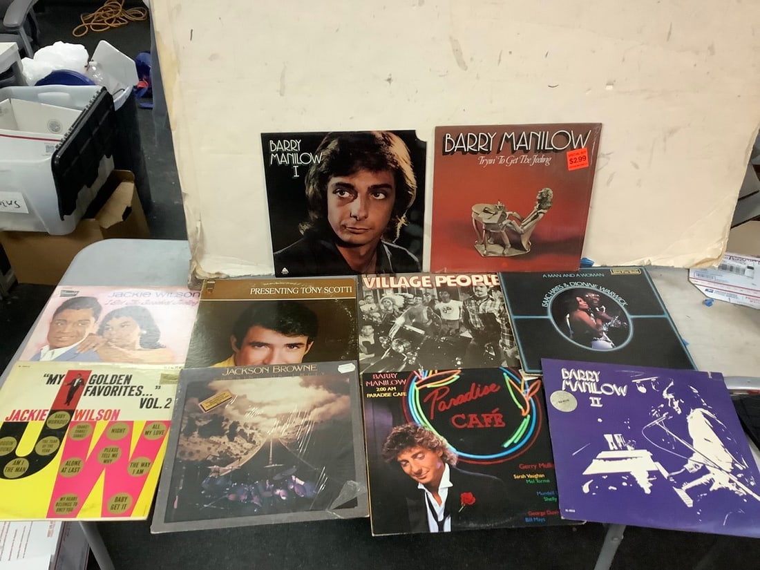 RECORDS some sealed (jackie wilson, barry manilow and more): RECORDS some sealed (jackie wilson, barry manilow and more)