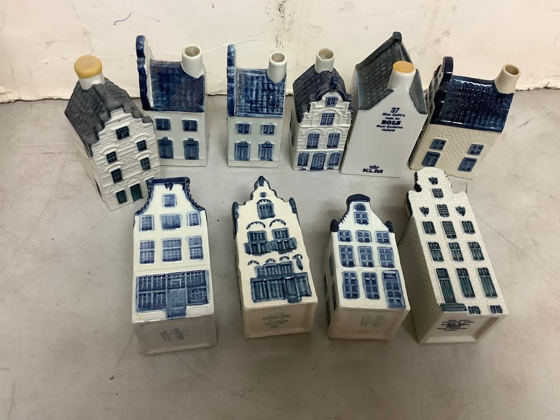 KLM mini airline liquor bottles 4.5in tallest (1 of 1)