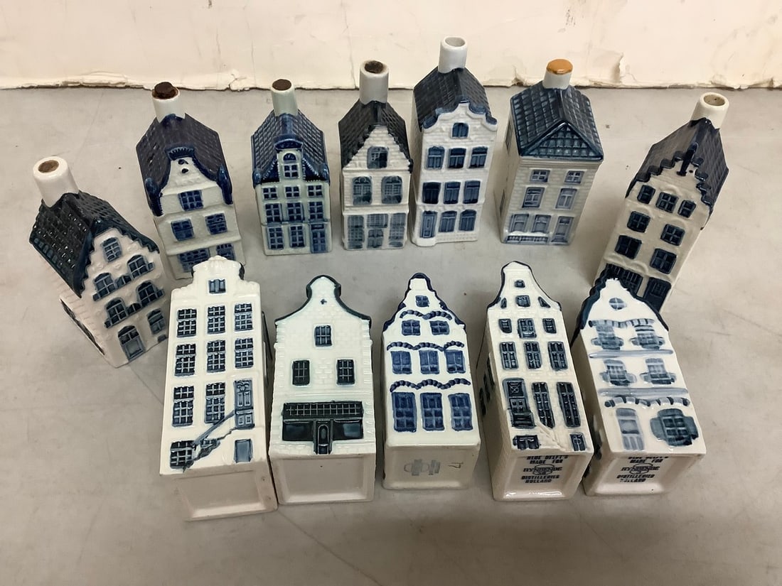 KLM mini airline liquor bottles 4.5in tallest (1 of 1)