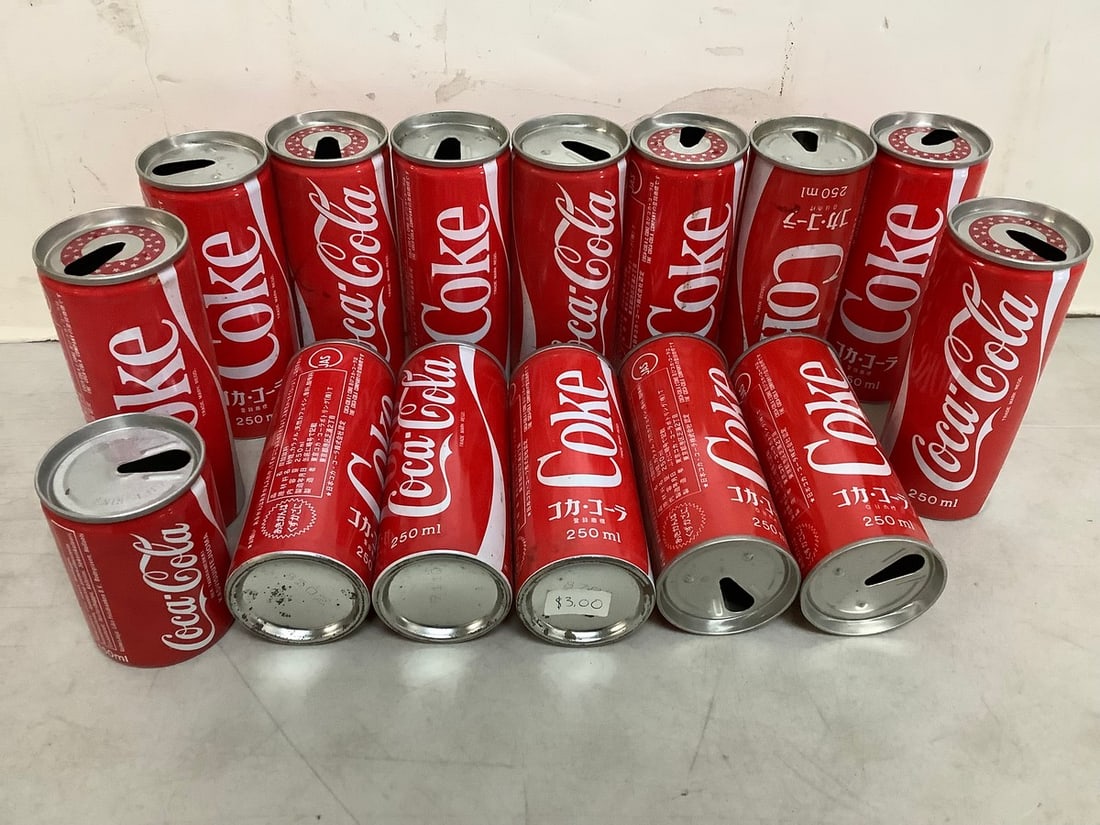 Vintage japanese coca-cola cans 5.25in tall (1 swedish) (1 of 1)