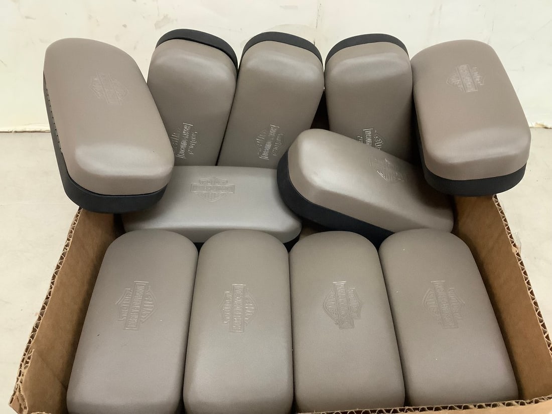 Harley Davidson Eyeglass Hard Cases - New (1 of 1)