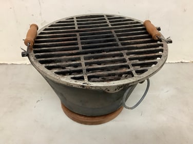 Vintage Cast Iron Hibachi - Made in Japan (7.5in Tall)