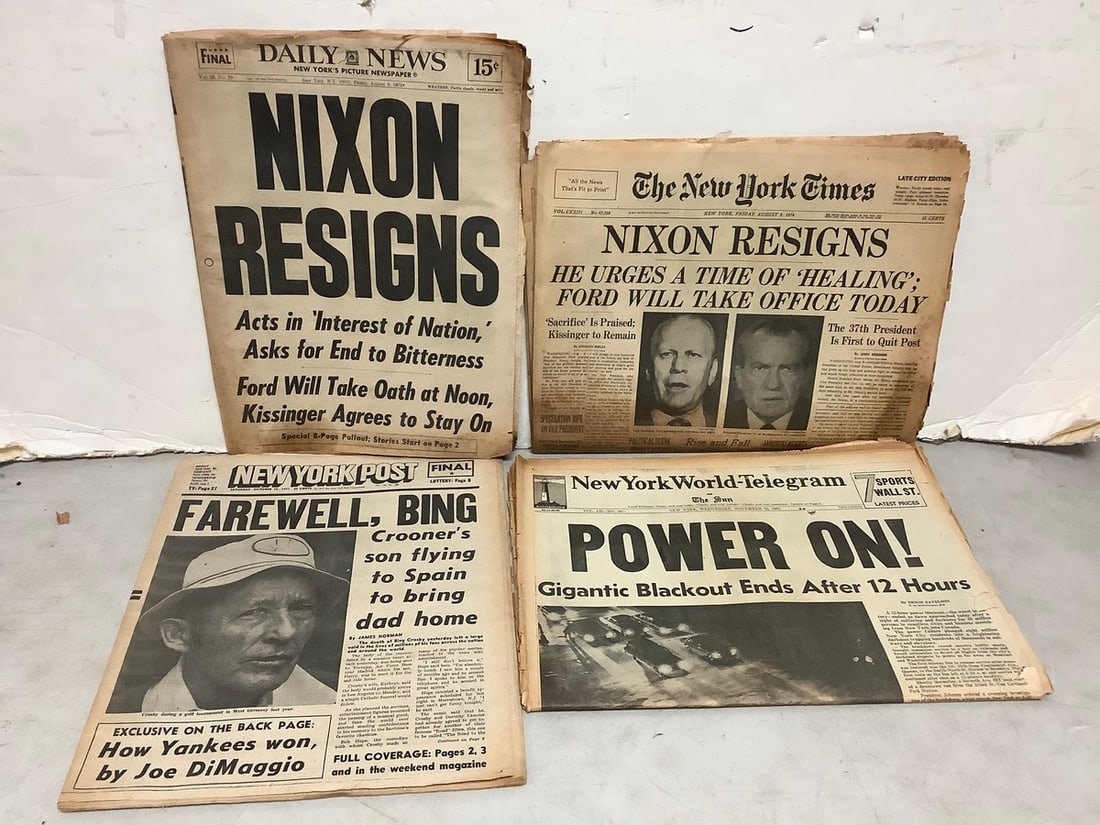 Vintage newspapers(Daily News, The New York Times, New York Post, and more) (1 of 1)