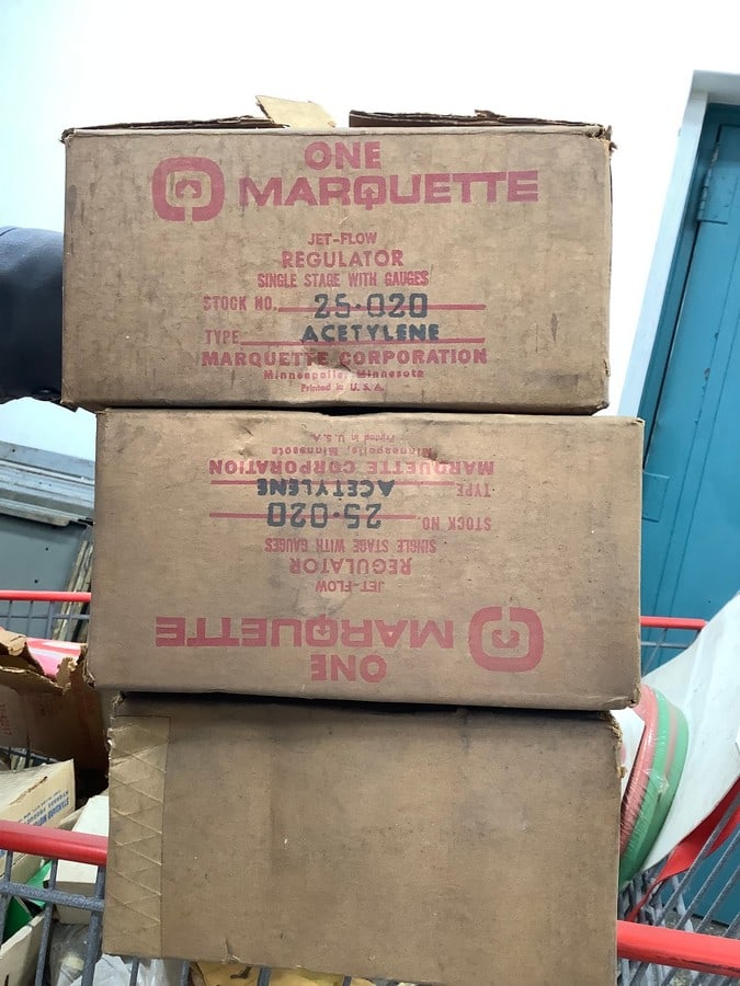 New marquette acetylene gauges (1 of 1)