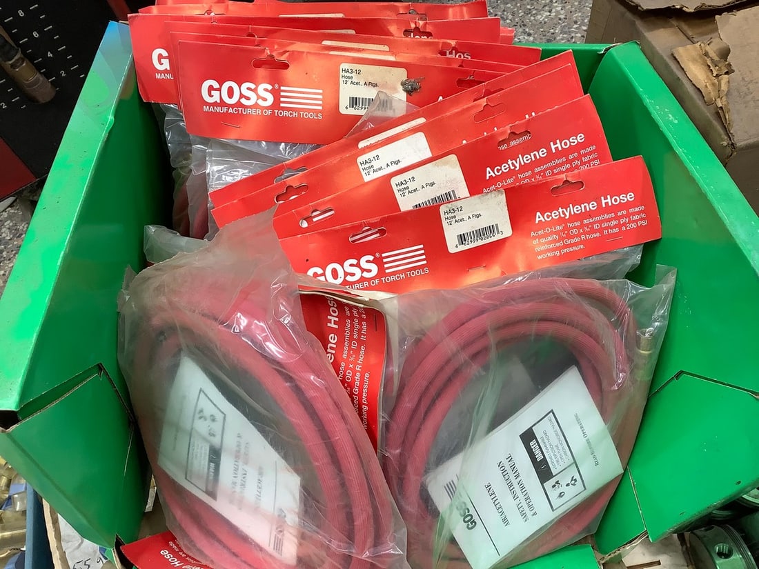 Big box of acetylene hose(new) (1 of 1)