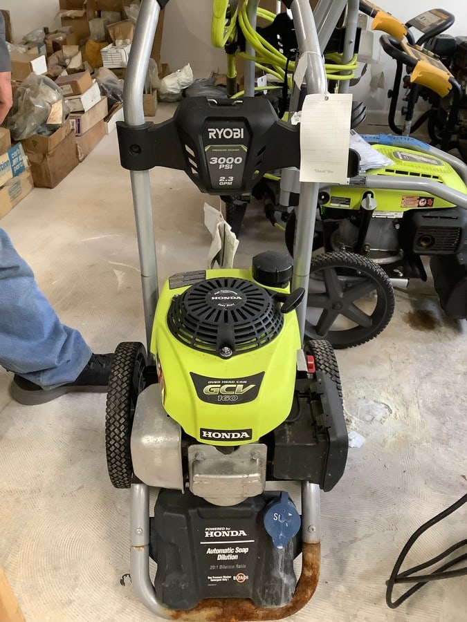 Ryobi 3000psi pressure washer- unknown working condition (1 of 1)