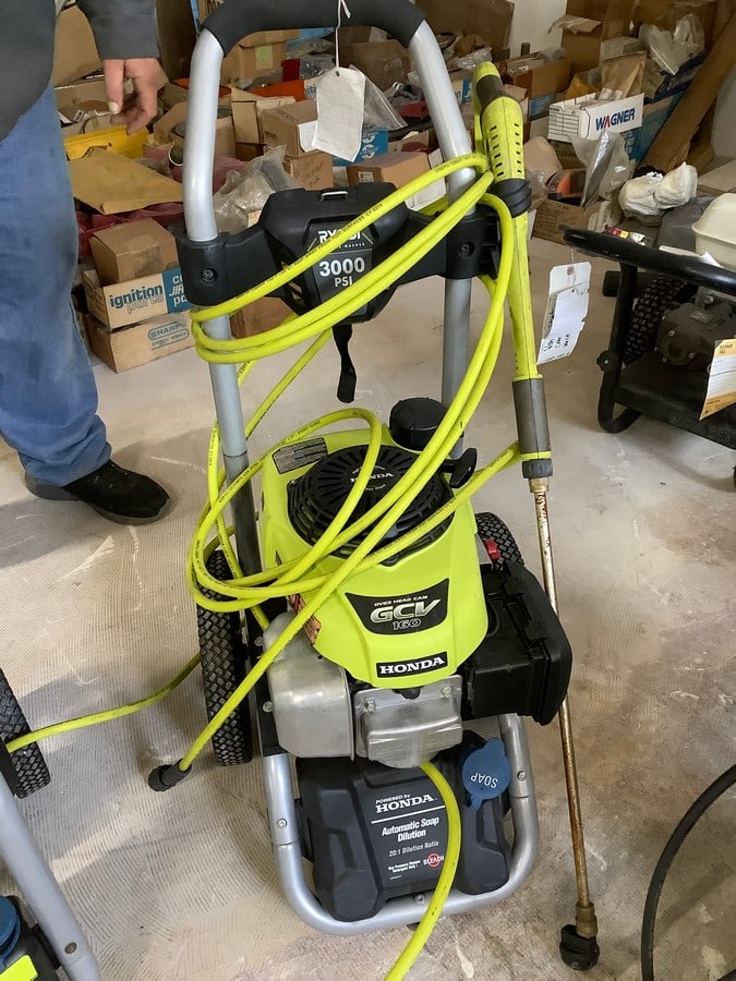 Honda 3000psi pressure washer- unknown working condition (1 of 1)