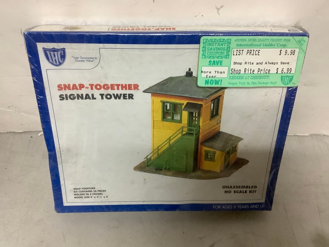 Snap Together Signal Tower HO Scale Kit (1 of 1)