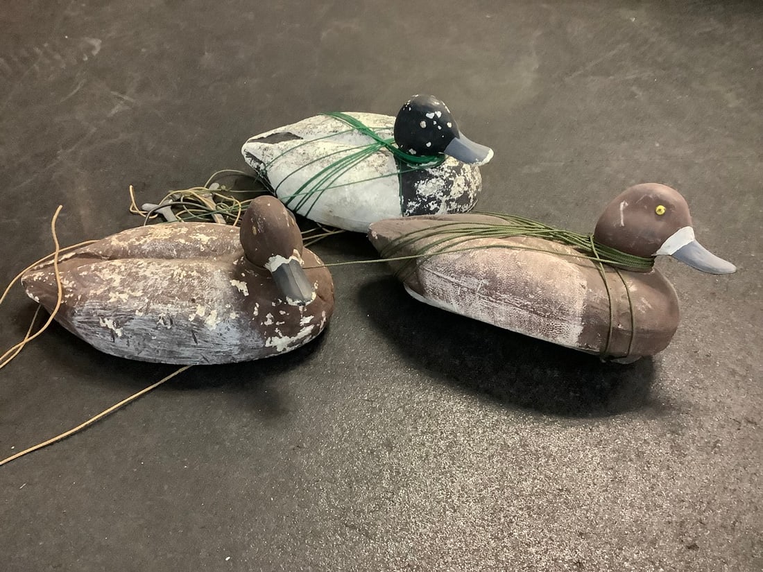 Vintage Duck Decoys: Vintage Duck Decoys