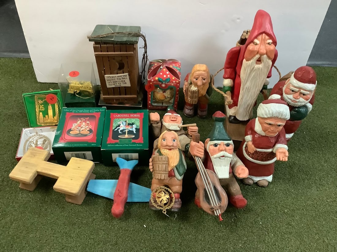 Various Christmas Wooden Statues, Ornaments and more (Tallest - 11.5in): Various Christmas Wooden Statues, Ornaments and more (Tallest - 11.5in)