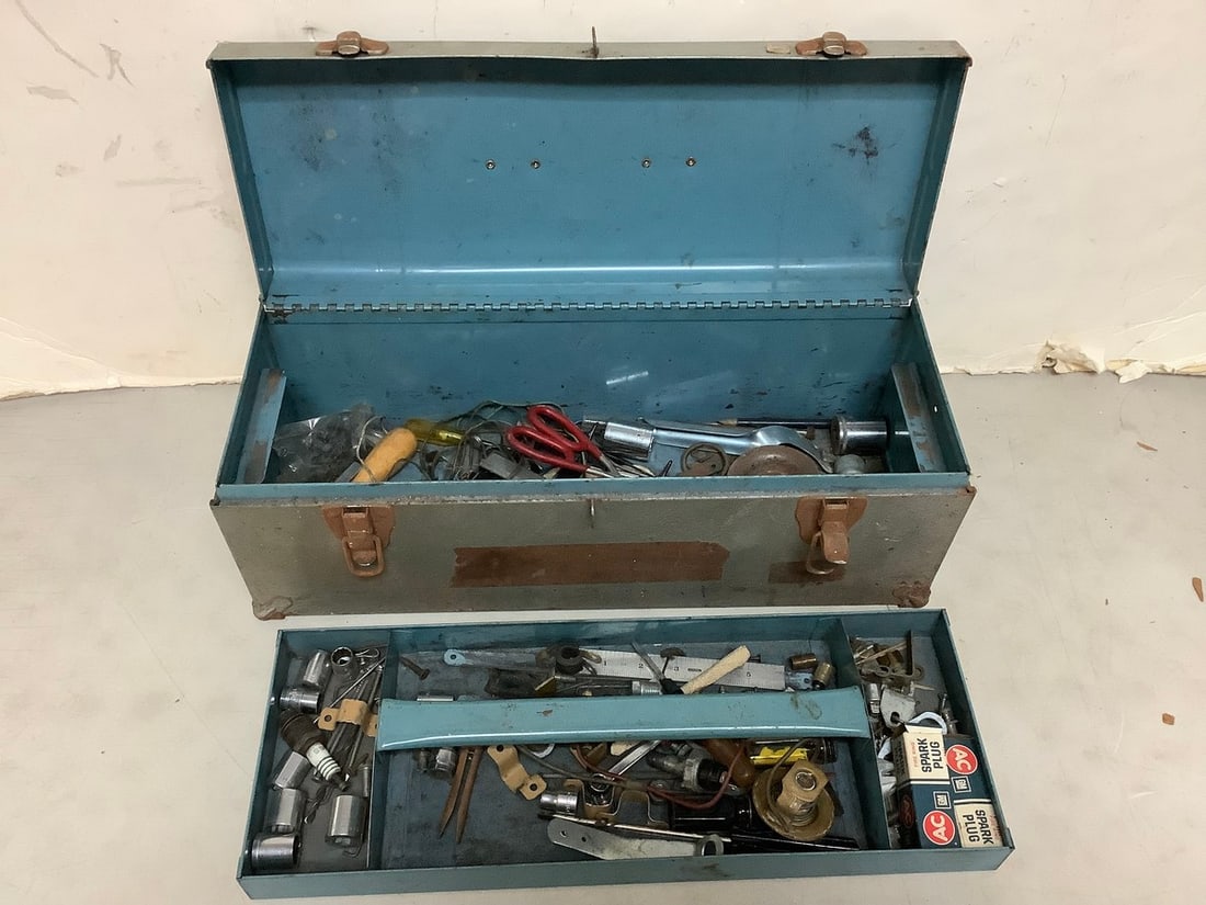 Metal toolbox(19in.x7in.x8in.) with spark plugs and more (1 of 1)