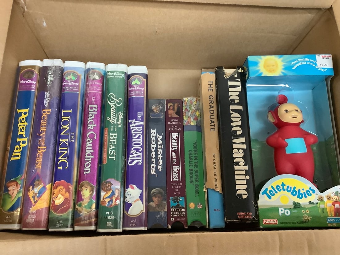 VHS tapes(The Lion King, The Love Machine, Beauty and the Beast, and more: VHS tapes(The Lion King, The Love Machine, Beauty and the Beast, and more
