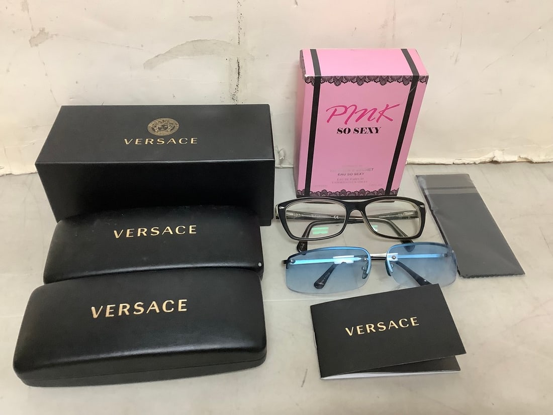 Various Glasses with Versace Cases, Victorias Secret Parfum - Pink so Sexy (1 of 1)