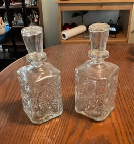 Lot of 2 square glass decanters