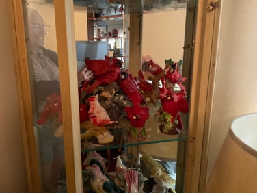 Lot of bird figures and statues