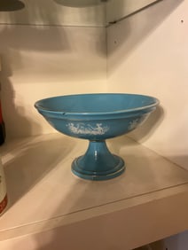 vintage frnehc blue oapline pedstal bowl stands 6" tall