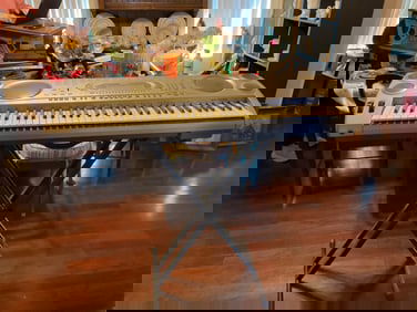 casio musicail information keyboard with stand 36" tall