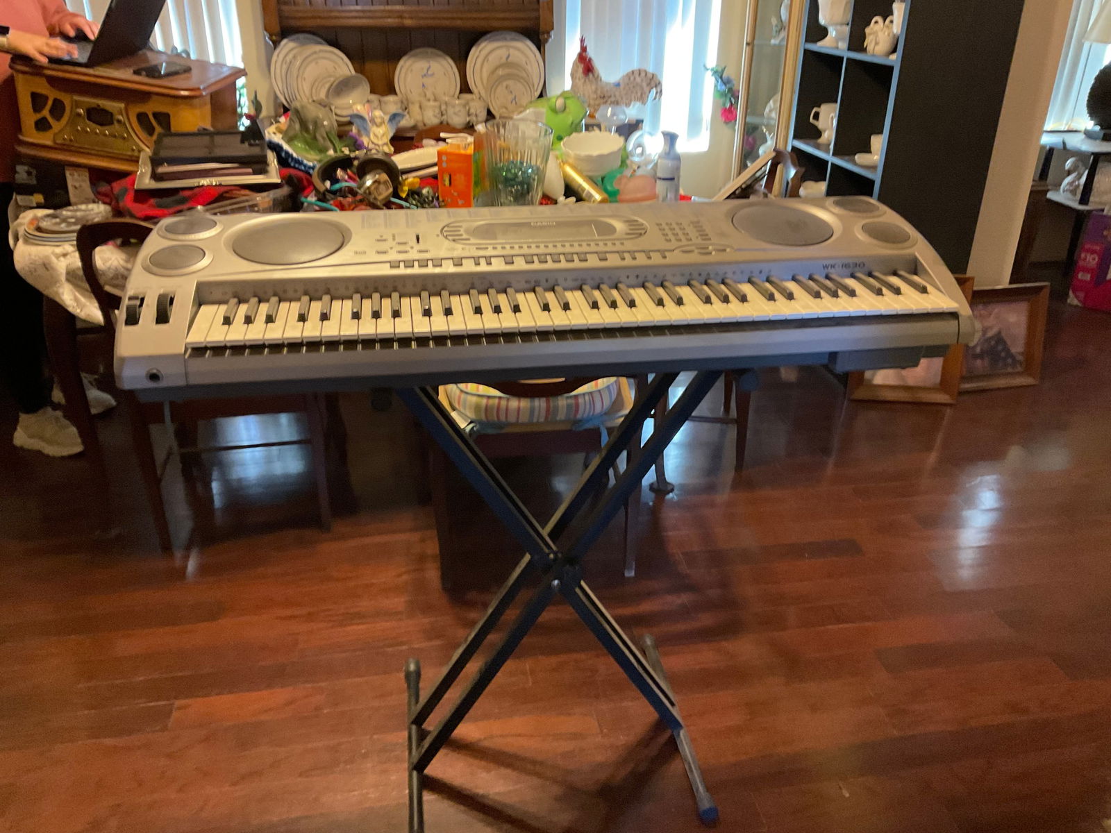 casio musicail information keyboard with stand 36" tall (1 of 1)