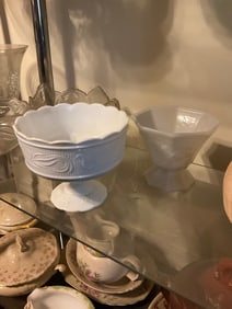 lot of two milk glass vases