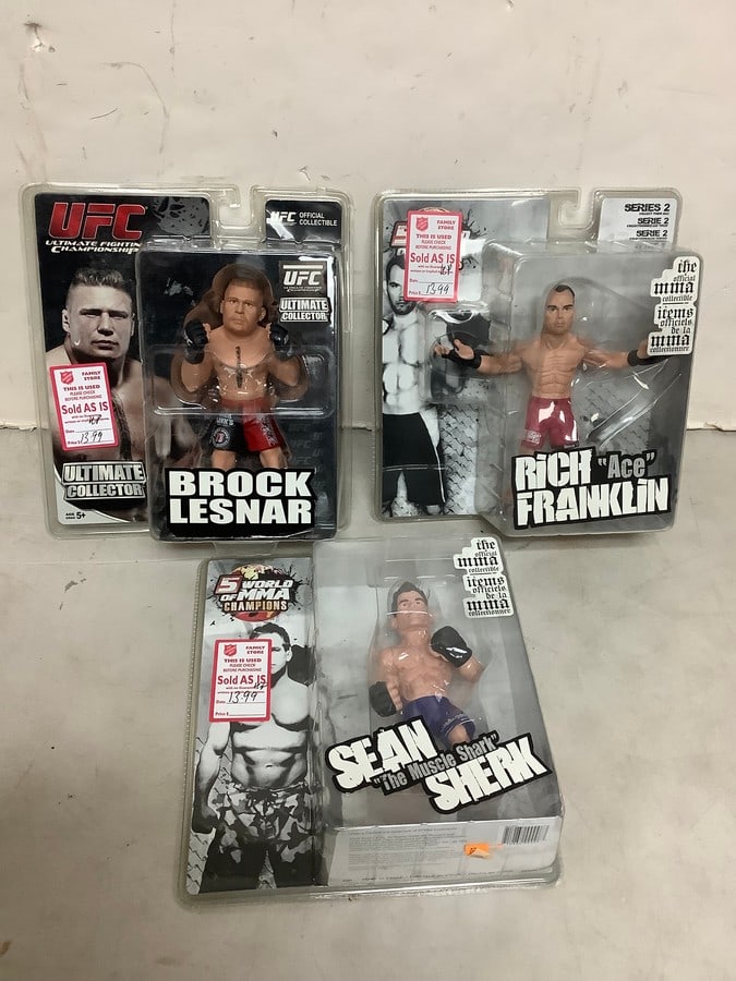 MMA/UFC action figures new in box(Brock Lesnar, Rich Franklin, Sean Sherk): MMA/UFC action figures new in box(Brock Lesnar, Rich Franklin, Sean Sherk)