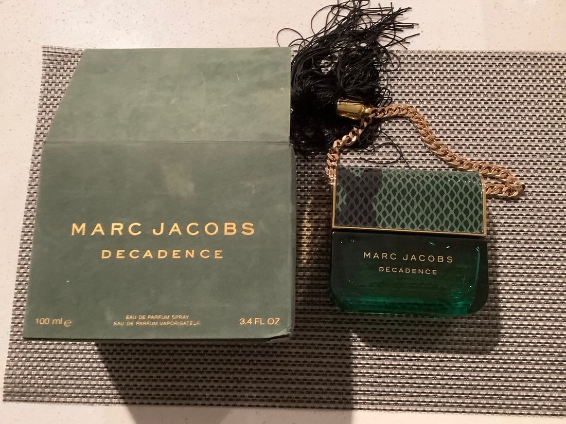 MARC JACOBS DECADENCE 3.4fl oz/100ml EDP spray perfume (1 of 1)