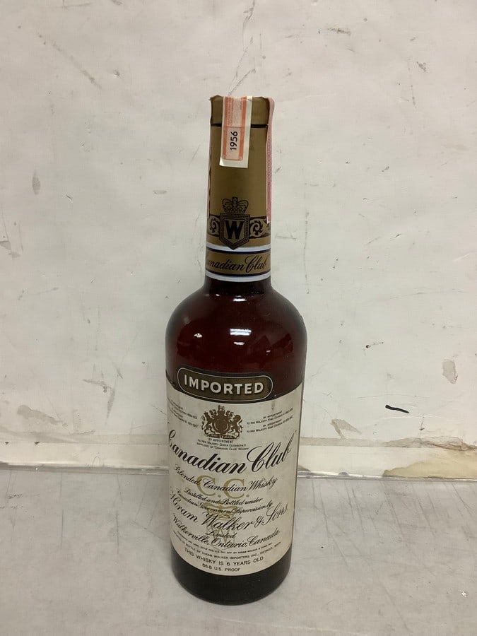 1956 Imported Canadian Club 86.8 proof 86.8 proof 4/5 quart(sealed) (1 of 1)