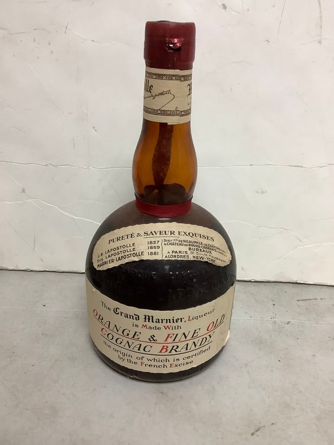 Grand Marnier orange & fine old cognac brandy (1 of 1)