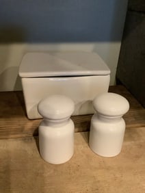 Snaidero ceramic containers(tallest 4in.)