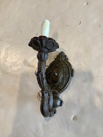 Wall hanging light fixture(11in.long)