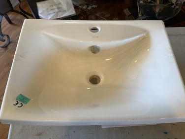 Kohler sink(23.5in.x17in.x6.5in.)