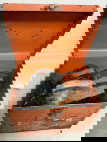 Skilsaw Circular Saw in Metal Box (Model: 520)