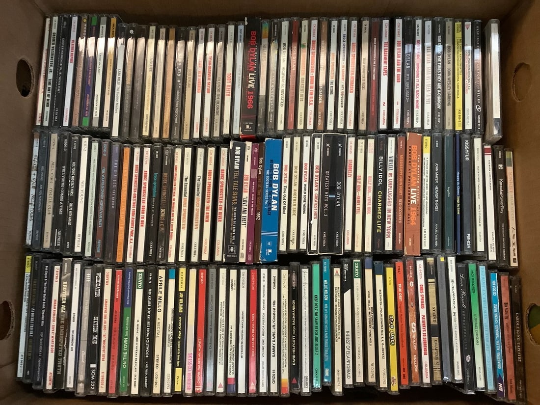 Various CDs (Bob Dylan, Billy Idol, Lead Belly, and more): Various CDs (Bob Dylan, Billy Idol, Lead Belly, and more)