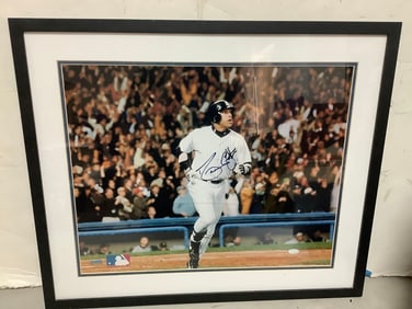 Framed and Signed David Justice Photgraphic Print (21.25inx25.25in) - Steiner Sports Memorabilia